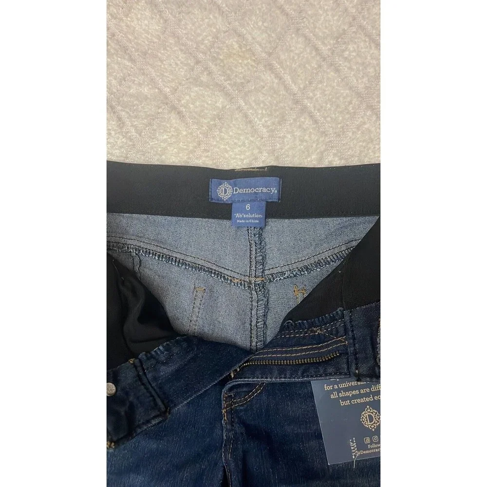 Democracy Dark Wash Blue Jean Shorts - Picture 2 of 8